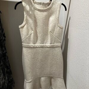 Elegant Sleeveless Cream Dress